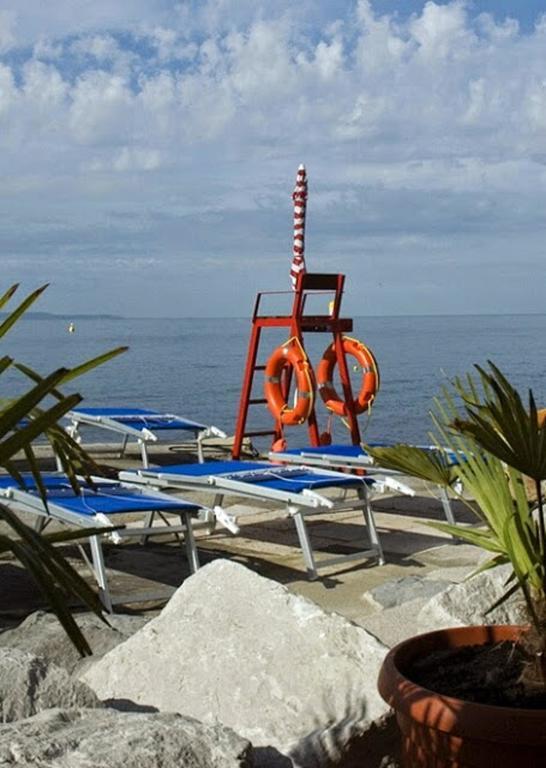 Bed and Breakfast Mary Poppins'S House Triest Exterior foto